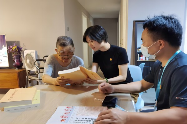長豐(雙鳳)經開區金蘭社區(籌):“大走訪+”丈量社情民意 跑出為民幸福路(1).jpg