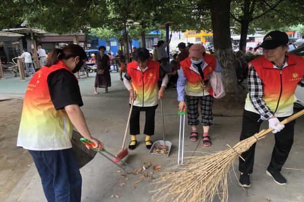 長豐(雙鳳)經開區阿奎利亞社區:黨建引領聚合力 為民辦事暖民心 1.jpg