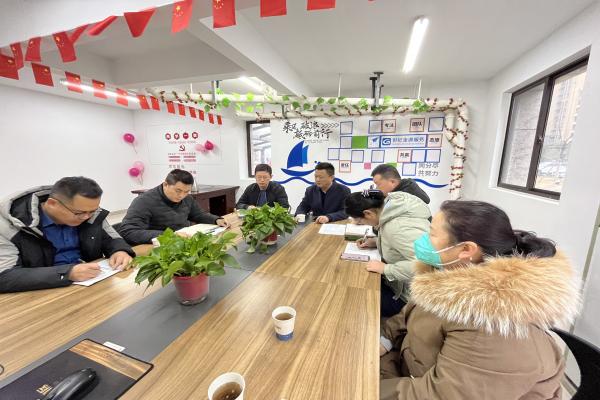 長豐(雙鳳)經開區徐橋社區:黨建引領“紅色物業”,激發基層治理“紅色動能”1.jpg
