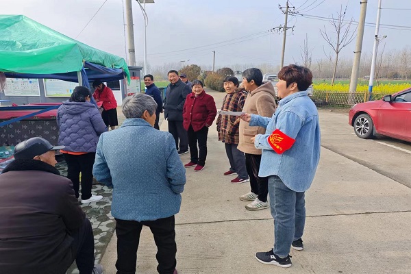 長豐莊墓鎮:多措并舉為群眾解難紓困.jpg