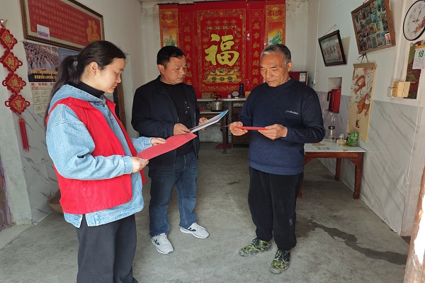 (薛橋村)莊墓鎮薛橋村:用“黨建+” 引領鄉村“興”.jpg
